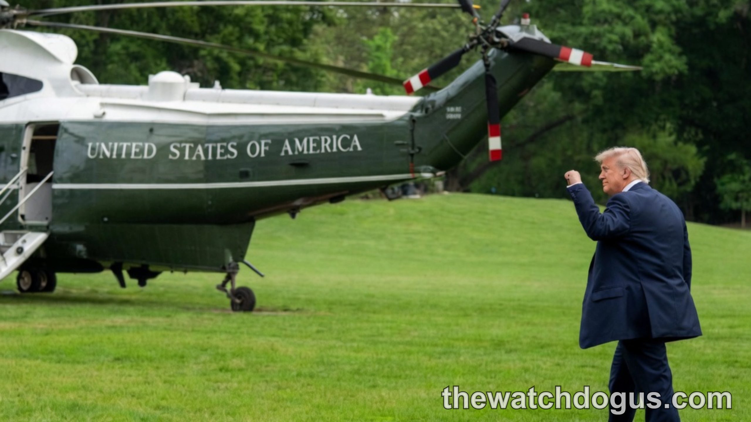 Trump walking toward Marine One helicopter on South Lawn waving
